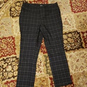 Torrid plaid ankle trousers